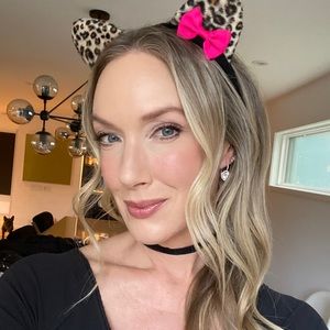 Meet your Posher, Elsa